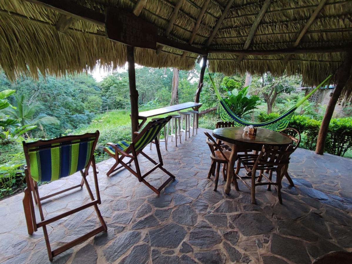 Eco-Lodge El Porvenir. Santa Cruz Ngoại thất bức ảnh