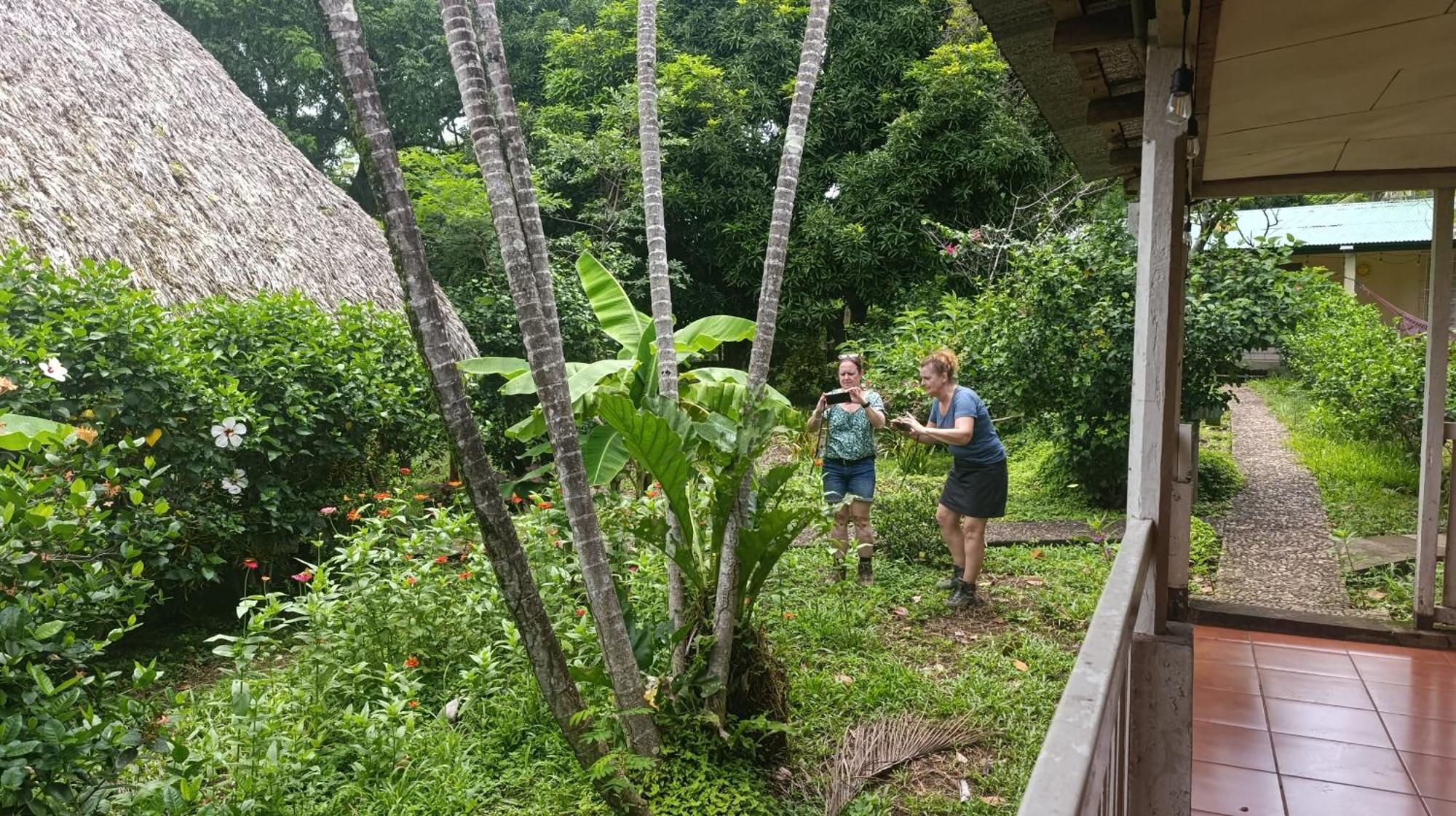 Eco-Lodge El Porvenir. Santa Cruz Ngoại thất bức ảnh