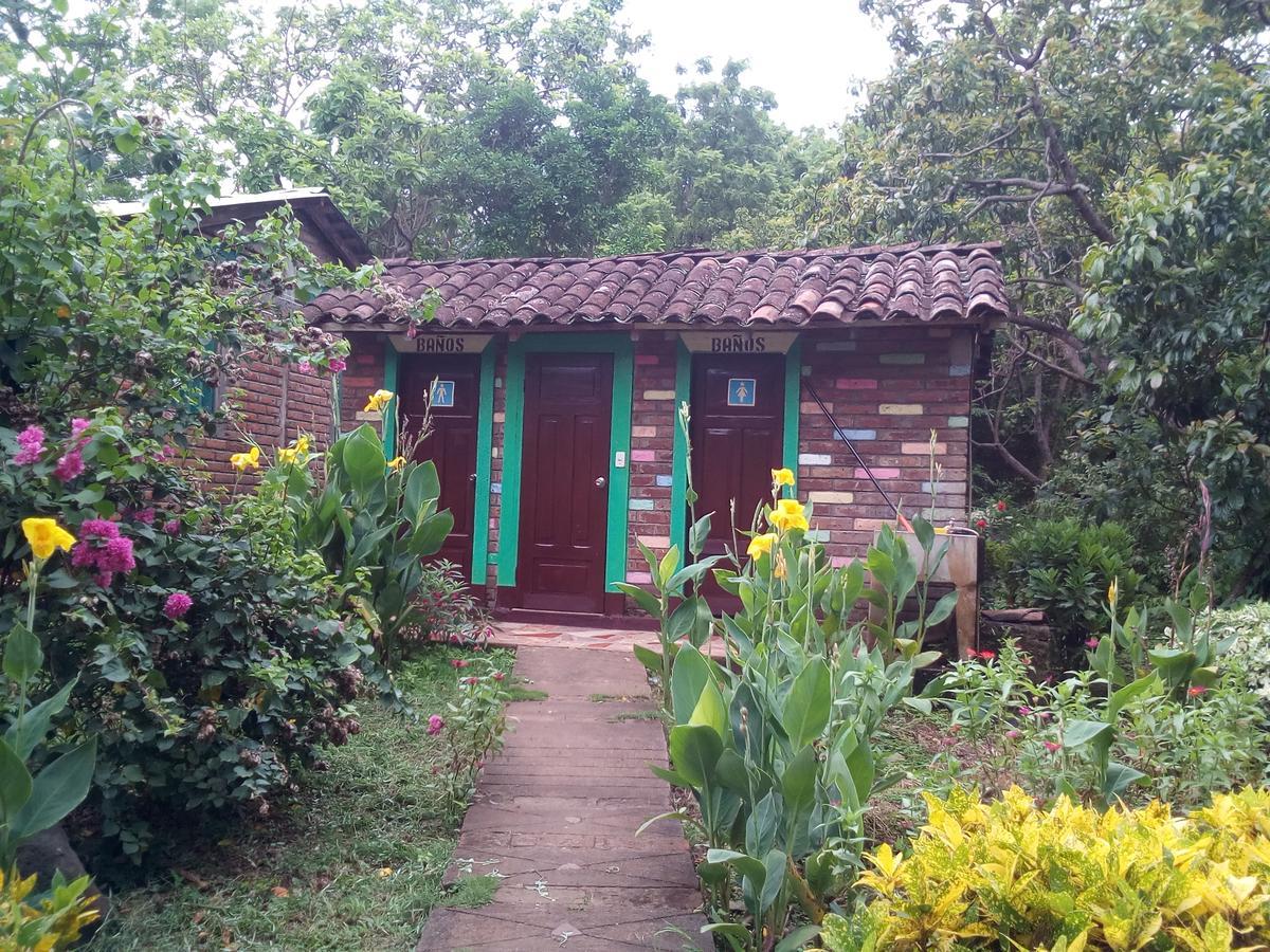 Eco-Lodge El Porvenir. Santa Cruz Ngoại thất bức ảnh