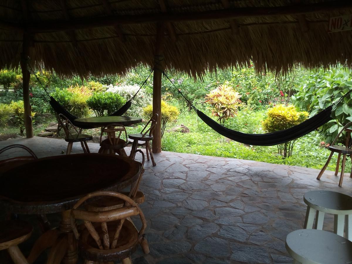Eco-Lodge El Porvenir. Santa Cruz Ngoại thất bức ảnh