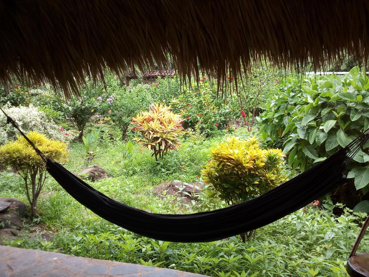 Eco-Lodge El Porvenir. Santa Cruz Ngoại thất bức ảnh
